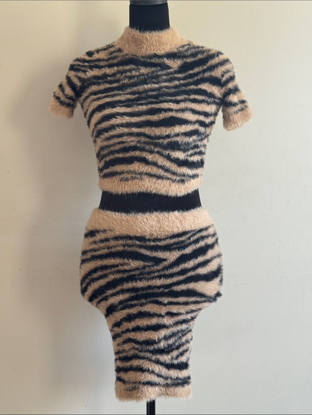 Fuzzy Zebra Stripe Two-Piece Crop Top & Skirt Set - Beige & Black